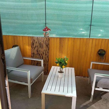 Appartement Proche Gare Tgv Nîmes Exteriör bild