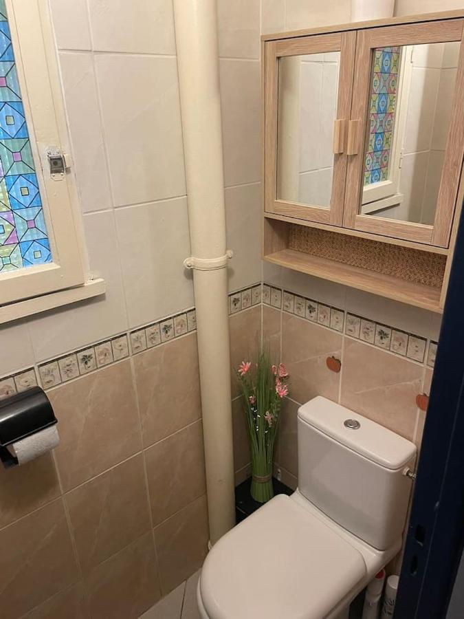 Appartement Proche Gare Tgv Nîmes Exteriör bild